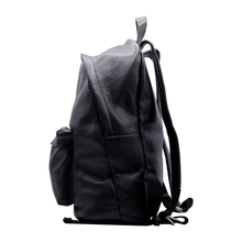 Load image into Gallery viewer, pelletteria italiana, product shot of a leather backpack 
