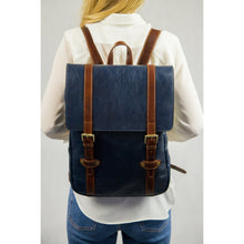 Load image into Gallery viewer, Pelletteria Italiana, Model wearing Italian leather backpack for women and men