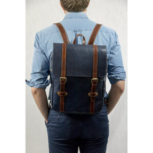 Load image into Gallery viewer, pelletteria italiana leather backpack for men made in Florence